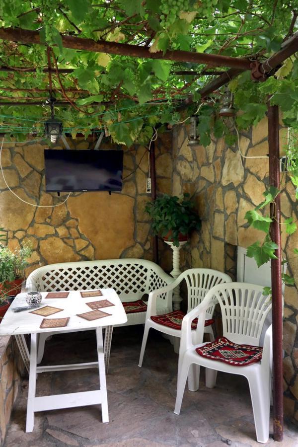 Modern&Cozy Bosnian House With Garden+Free Parking Hotell Sarajevo Eksteriør bilde