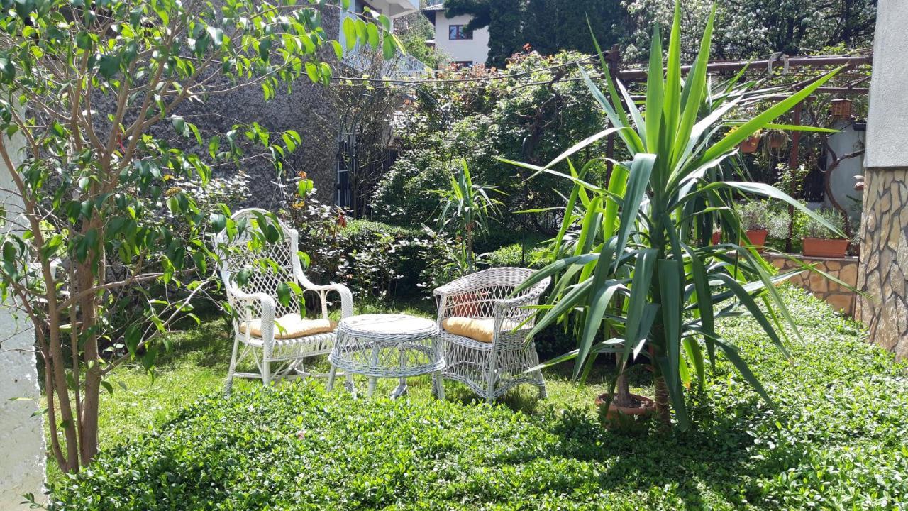 Modern&Cozy Bosnian House With Garden+Free Parking Hotell Sarajevo Eksteriør bilde